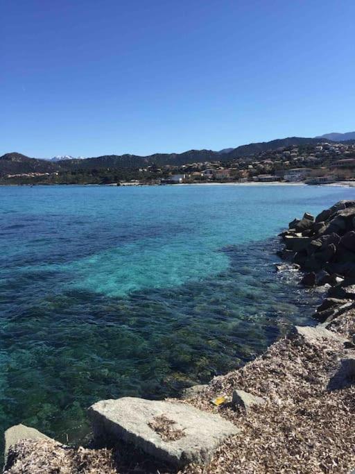 Appart Avec Terrasse Vue Sur Mer Exceptionnelle LʼÎle-Rousse 外观 照片